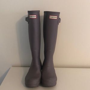 Like New Hunter Tall Boots